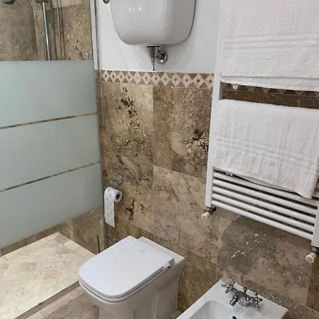 - The House With Well And The Frescos Palace Appartamento Cortona