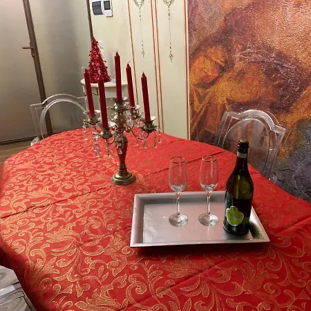 Apartment - The House With Well And The Frescos Palace *